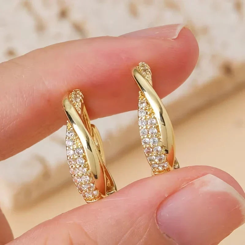 Klara – Boucles d'oreilles en style coréen pour femmes avec zirconia