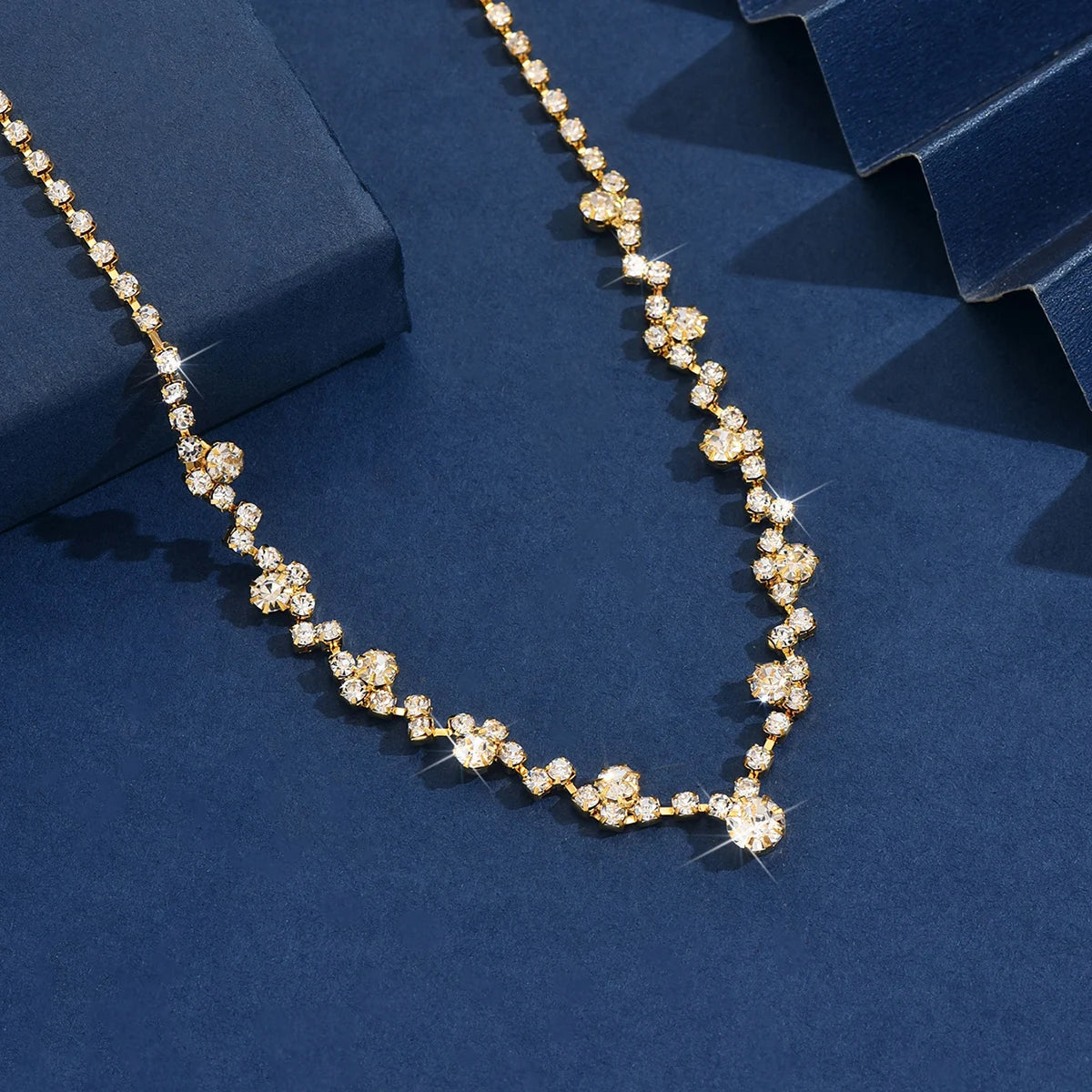 Collier de mariée élégant avec des diamants