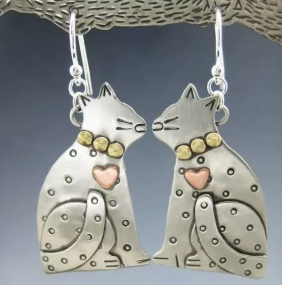 Belles boucles d'oreilles en forme de chat