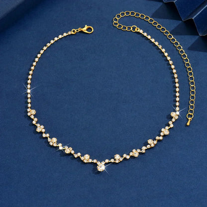 Collier de mariée élégant avec des diamants
