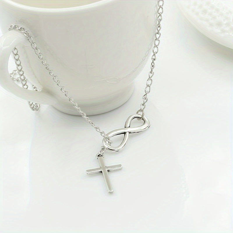 Fleuroux® | Collier Croix en Nombre de Chance 8 Fait Main