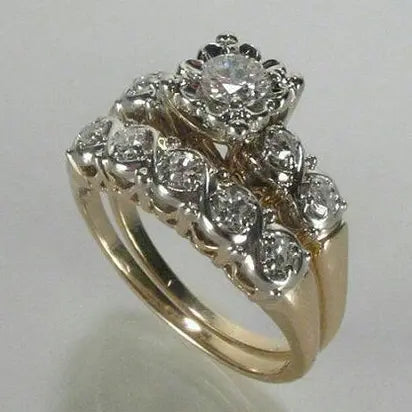 Bague en or vintage avec des détails scintillants